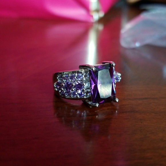 Amethyst ring - Picture 2 of 4